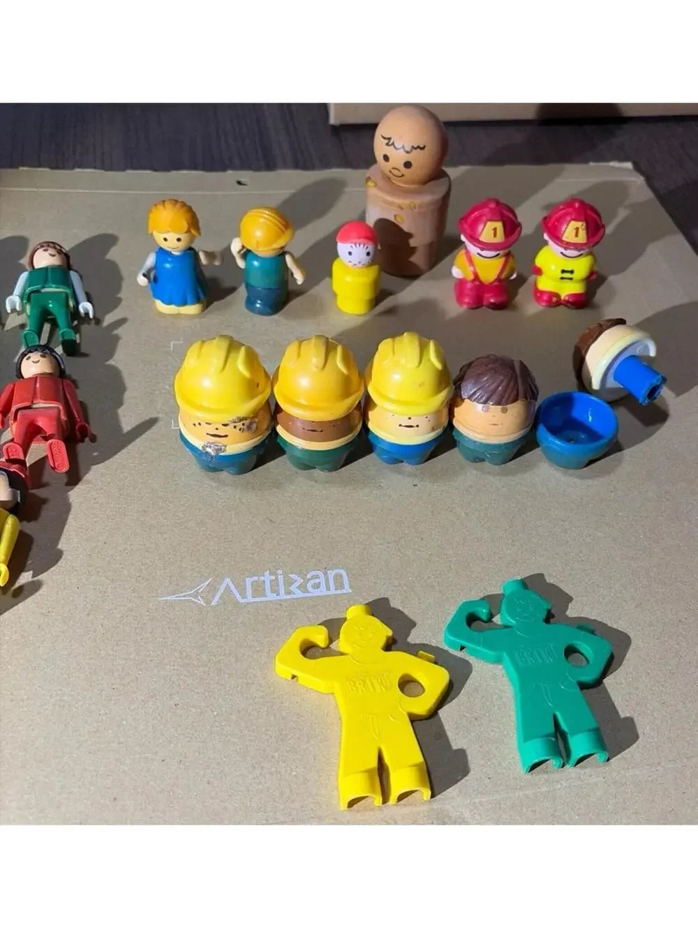 Vintage 70’s toys lot - little people Fischer price geobra figures tonka